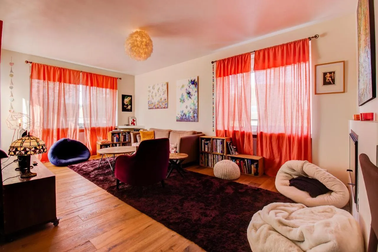 بيت للعطل فيجيا La Villa Lysa, Piscine Privee فرنسا